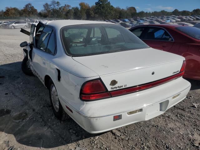 1G3HN52K6T4835730 - 1996 OLDSMOBILE 88 BASE WHITE photo 2