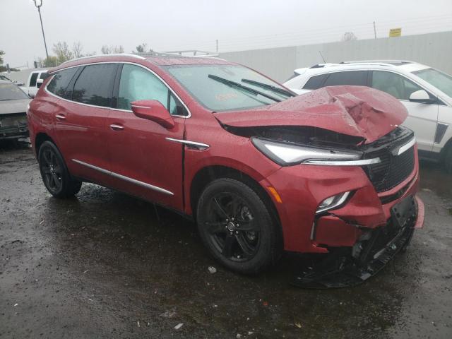 5GAEVAKWXPJ183153 - 2023 BUICK ENCLAVE ESSENCE 红色 照片 4