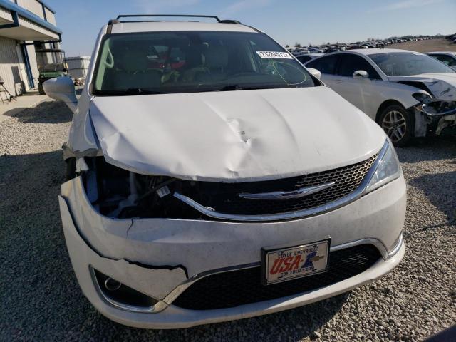 2C4RC1BG6HR747554 - 2017 CHRYSLER PACIFICA TOURING L WHITE photo 5