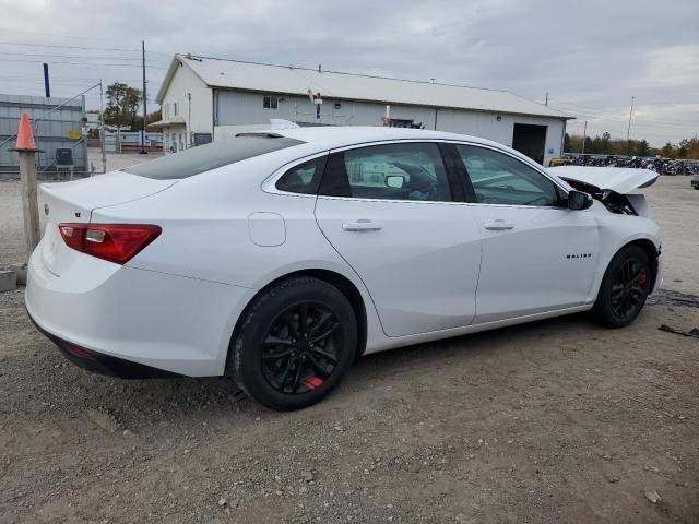 1G1ZD5STXJF208202 - 2018 CHEVROLET MALIBU LT WHITE photo 3