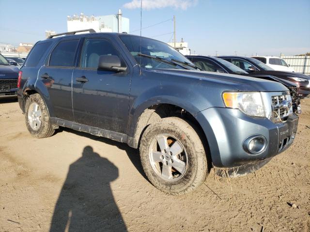 1FMCU0D75AKD37970 - 2010 FORD ESCAPE XLT BLUE photo 4