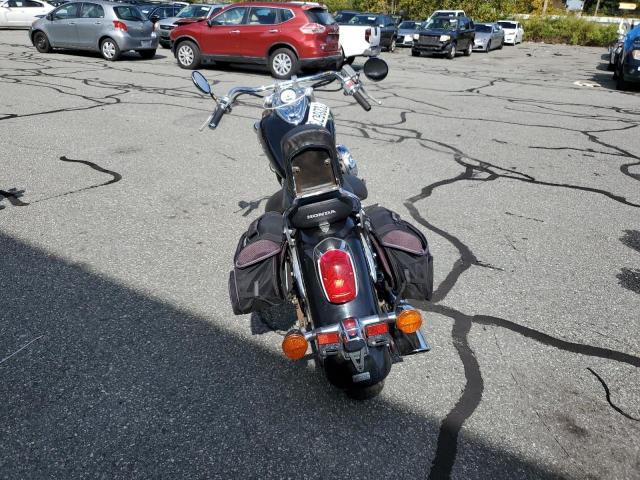 JH2RC44322M610902 - 2002 HONDA VT750 CDA 黑色 照片 4