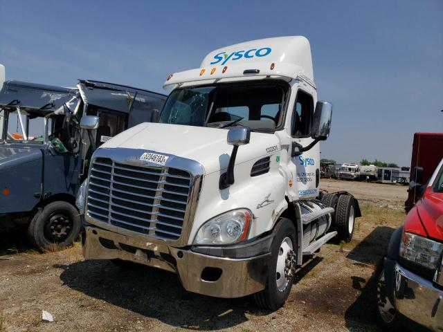 1FUBGBDV6ELFA8511 - 2014 FREIGHTLINER CASCADIA 1 WHITE photo 2