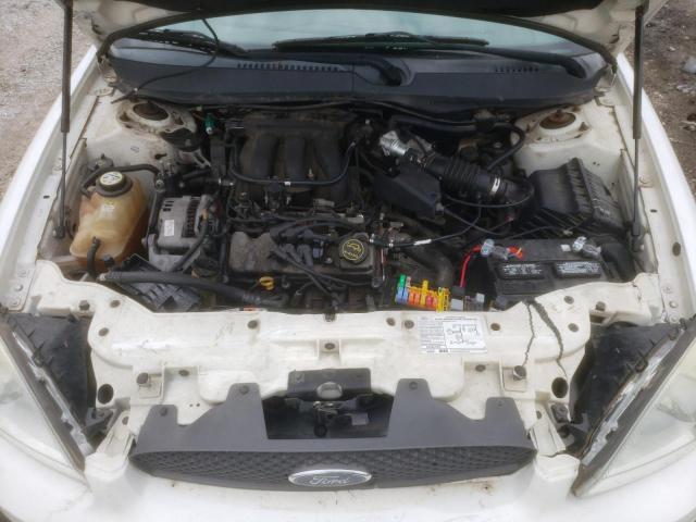 1FAFP53295A233141 - 2005 FORD TAURUS SE WHITE photo 11