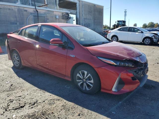 JTDKARFP3H3037620 - 2017 TOYOTA PRIUS PRIM 红色 照片 4