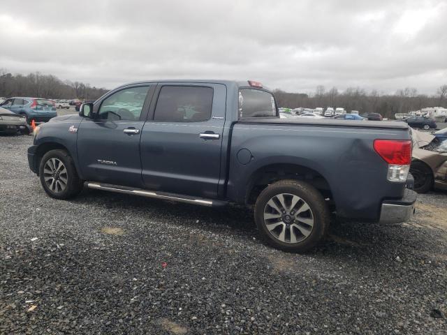 5TFFY5F13AX076515 - 2010 TOYOTA TUNDRA CREWMAX LIMITED GRAY photo 2