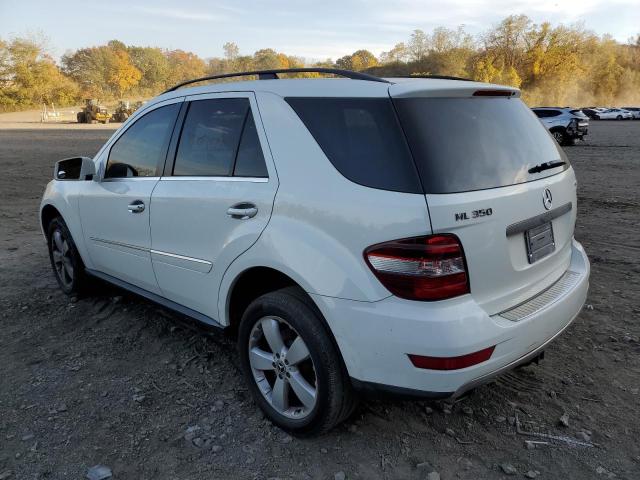 4JGBB8GB4BA746095 - 2011 MERCEDES-BENZ ML 350 4MATIC WHITE photo 2