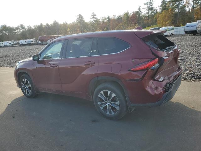 5TDGZRBH6NS579186 - 2022 TOYOTA HIGHLANDER XLE BURGUNDY photo 2