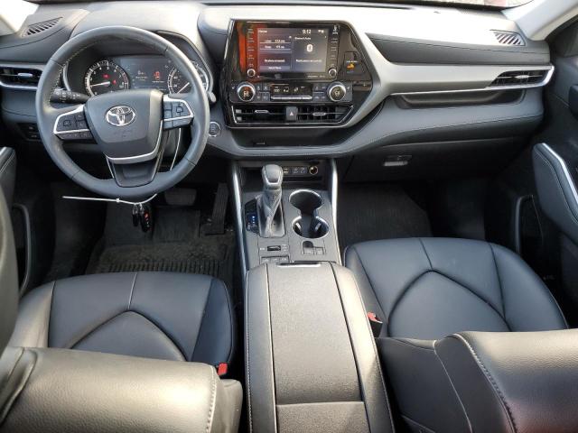 5TDGZRBH6NS579186 - 2022 TOYOTA HIGHLANDER XLE BURGUNDY photo 8