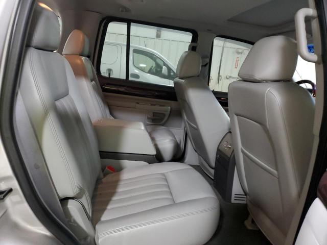 5LMEU88H75ZJ28637 - 2005 LINCOLN AVIATOR 银色 照片 11