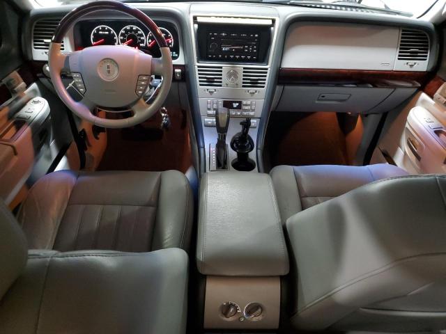 5LMEU88H75ZJ28637 - 2005 LINCOLN AVIATOR 银色 照片 8