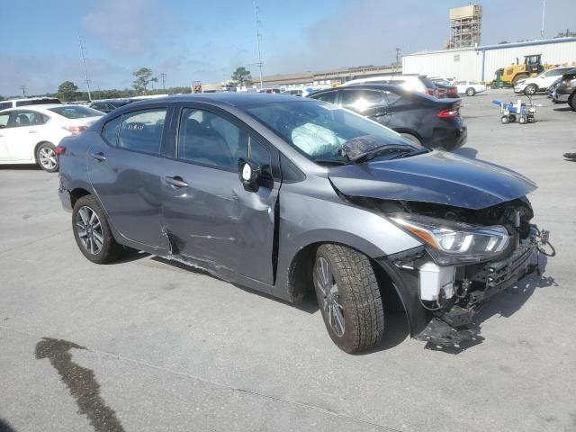 3N1CN8EV9ML831753 - 2021 NISSAN VERSA SV GRAY photo 4