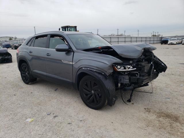 1V2WC2CA8NC214661 - 2022 VOLKSWAGEN ATLAS CROS SE Серый фото 4