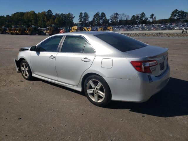 4T1BF1FKXEU399291 - 2014 TOYOTA CAMRY L SILVER photo 2