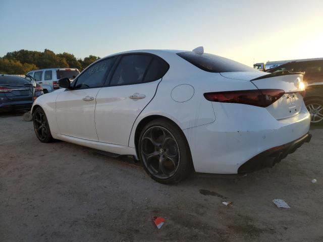 ZARFAMAN1K7607193 - 2019 ALFA ROMEO GIULIA WHITE photo 2