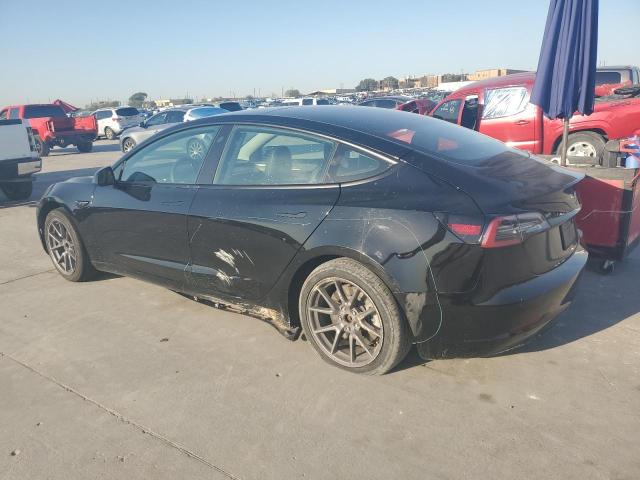 5YJ3E1EA6NF189459 - 2022 TESLA MODEL 3 BLACK photo 2