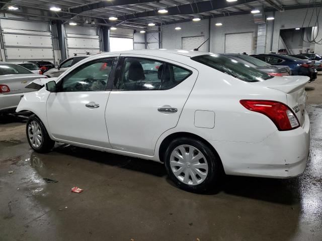 3N1CN7AP0GL862833 - 2016 NISSAN VERSA S WHITE photo 2