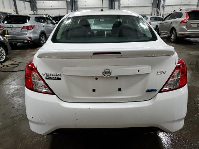 3N1CN7AP0GL862833 - 2016 NISSAN VERSA S WHITE photo 6