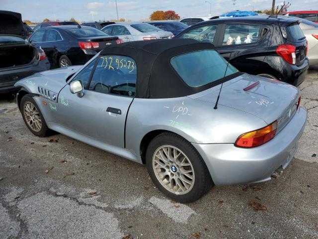 4USCH9332XLG02095 - 1999 BMW Z3 2.3 SILVER photo 2