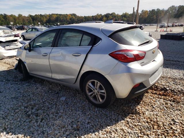 3G1BE6SM2JS651968 - 2018 CHEVROLET CRUZE LT SILVER photo 2