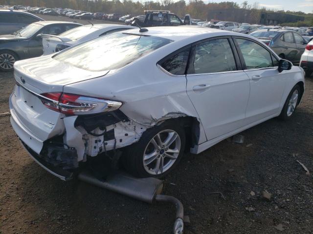 3FA6P0HD8JR148272 - 2018 FORD FUSION SE WHITE photo 3