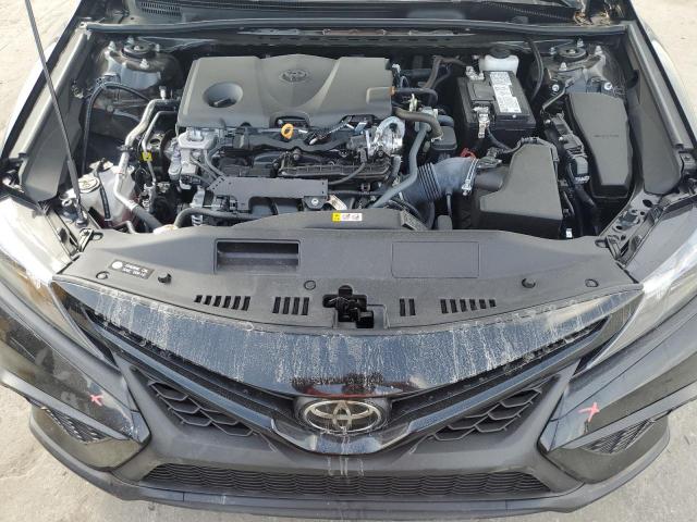 4T1G11AK5PU803130 - 2023 TOYOTA CAMRY SE NIGHT SHADE BLACK photo 11