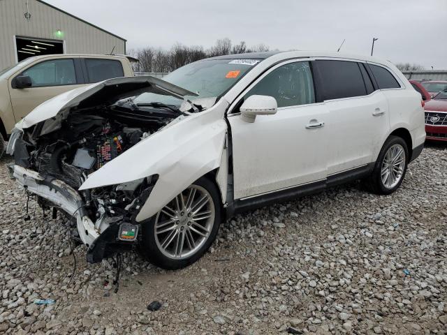 2LMHJ5AT0FBL00828 - 2015 LINCOLN MKT WHITE photo 1