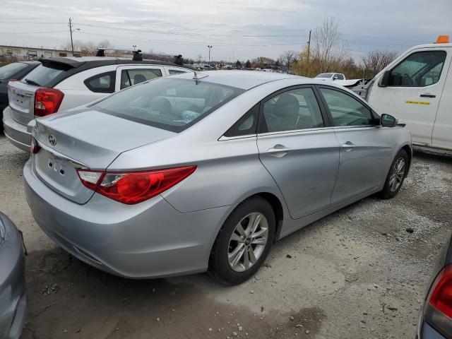 5NPEB4AC1DH538344 - 2013 HYUNDAI SONATA GLS SILVER photo 3