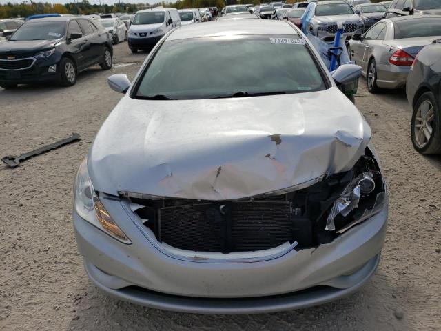 5NPEB4AC1DH538344 - 2013 HYUNDAI SONATA GLS SILVER photo 5