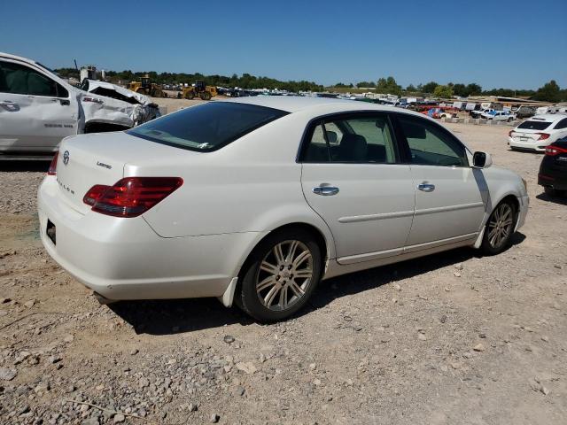 4T1BK36B28U262986 - 2008 TOYOTA AVALON XL WHITE photo 3