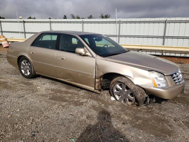 1G6KD57Y26U155272 - 2006 CADILLAC DTS GOLD photo 4