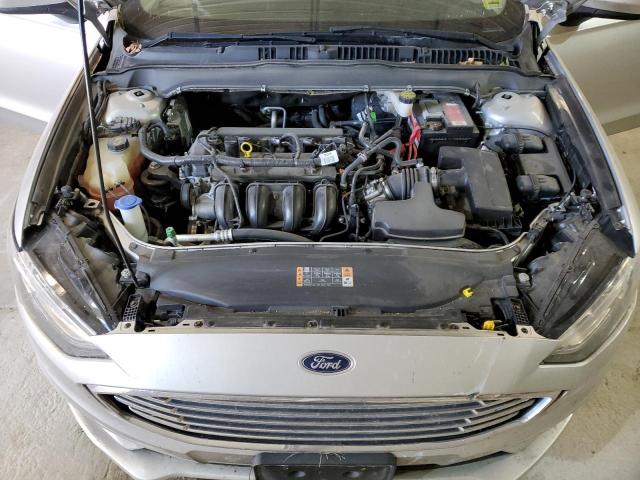 3FA6P0H75HR339250 - 2017 FORD FUSION SE SILVER photo 11