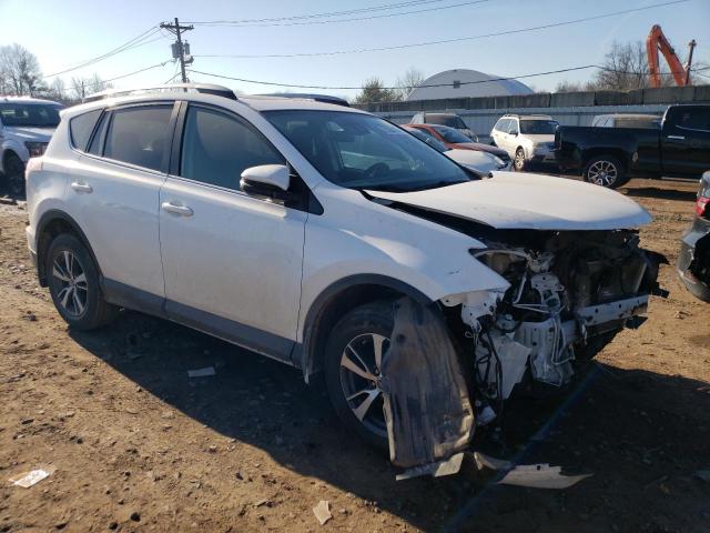 2T3RFREV1JW755413 - 2018 TOYOTA RAV4 ADVENTURE WHITE photo 4