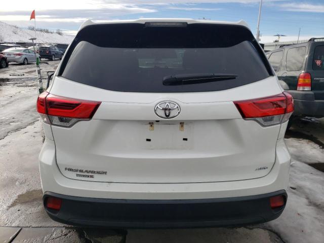 5TDBZRFHXKS735021 - 2019 TOYOTA HIGHLANDER LE WHITE photo 6