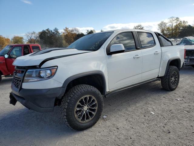 1GCGTEEN7J1242495 - 2018 CHEVROLET COLORADO ZR2 WHITE photo 1