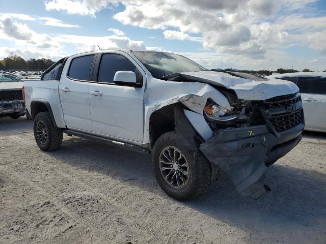 1GCGTEEN7J1242495 - 2018 CHEVROLET COLORADO ZR2 WHITE photo 4