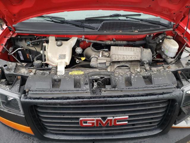 1GTW7AFG8J1185474 - 2018 GMC SAVANA G2500 RED photo 12