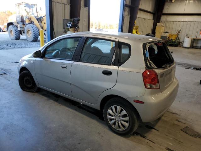 KL1TD66696B641202 - 2006 CHEVROLET AVEO BASE SILVER photo 2