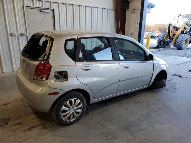 KL1TD66696B641202 - 2006 CHEVROLET AVEO BASE SILVER photo 3
