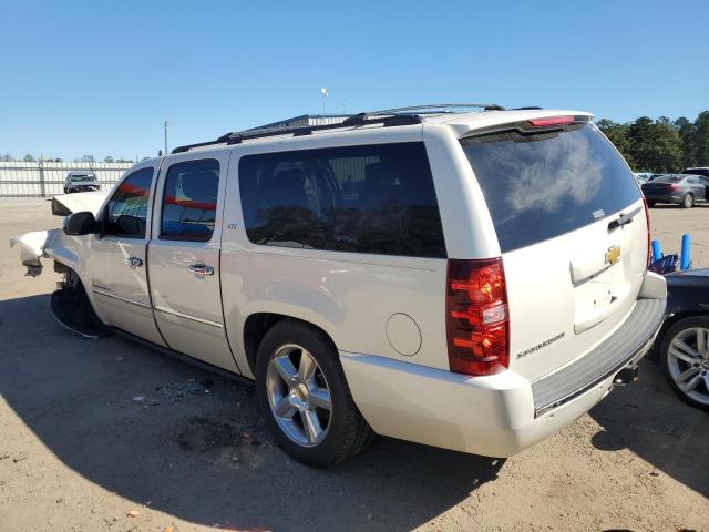 1GNSCKE09CR128667 - 2012 CHEVROLET SUBURBAN C1500 LTZ WHITE photo 2