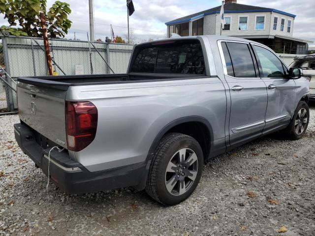 5FPYK3F70JB007740 - 2018 HONDA RIDGELINE RTL SILVER photo 3