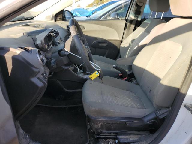 1G1JA5SH6F4120283 - 2015 CHEVROLET SONIC LS WHITE photo 7