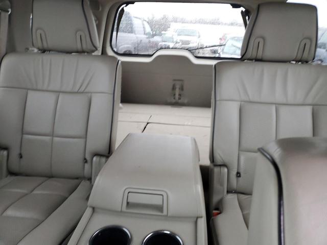 5LMFU28517LJ05674 - 2007 LINCOLN NAVIGATOR 银色 照片 10