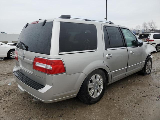 5LMFU28517LJ05674 - 2007 LINCOLN NAVIGATOR 银色 照片 3