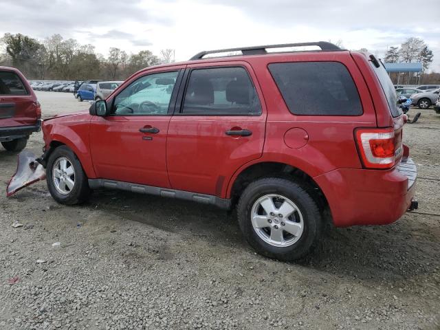 1FMCU0D78BKC22863 - 2011 FORD ESCAPE XLT RED photo 2