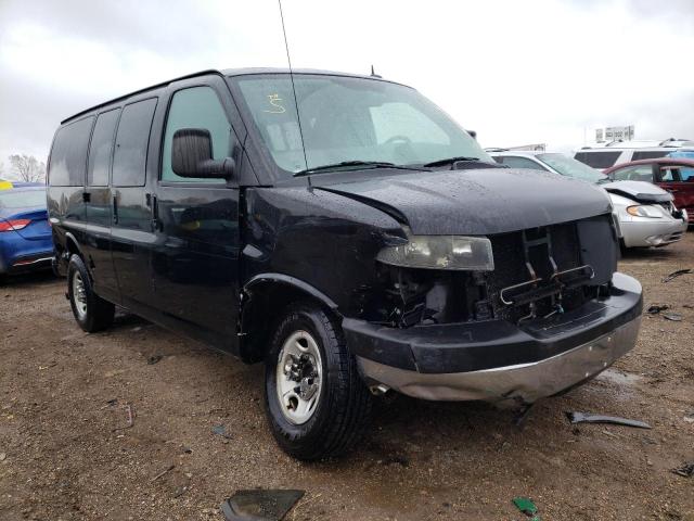 1GAWGRFA1E1123391 - 2014 CHEVROLET EXPRESS G2 LT BLACK photo 4