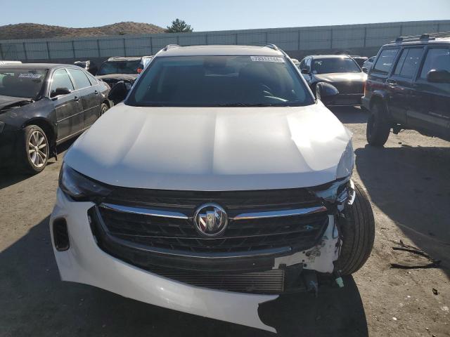 LRBFZNR48PD059642 - 2023 BUICK ENVISION ESSENCE თეთრი ფოტო 5
