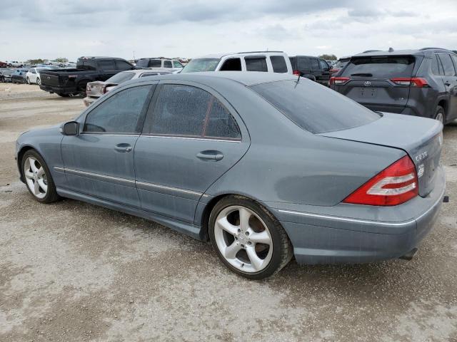 WDBRF52H16F780584 - 2006 MERCEDES-BENZ C 230 BLUE photo 2