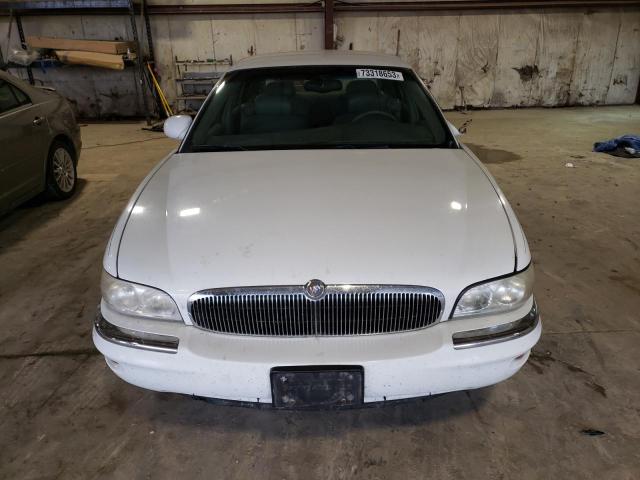 1G4CU5210W4661819 - 1998 BUICK PARK AVENU ULTRA WHITE photo 5