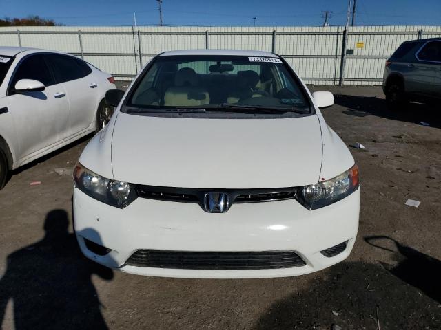 2HGFG12636H555768 - 2006 HONDA CIVIC LX WHITE photo 5